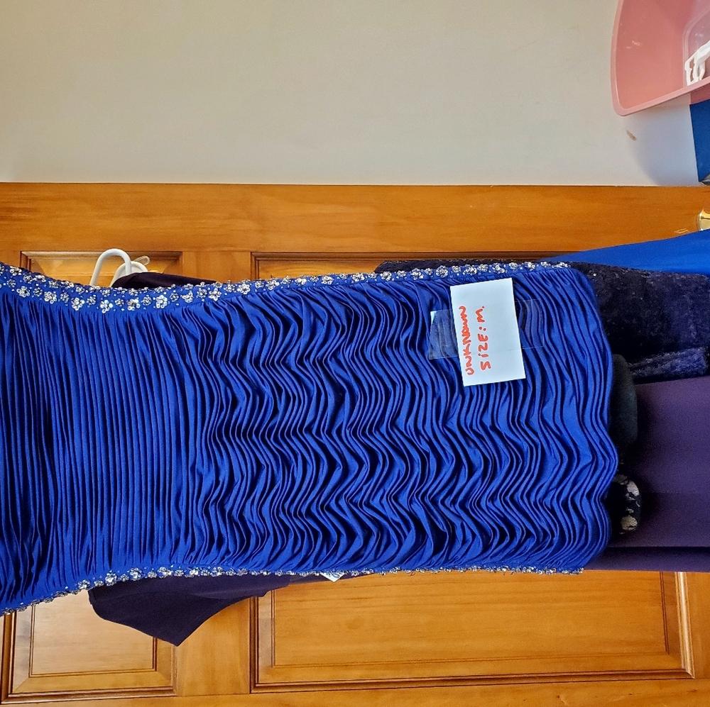 Royal Blue Strapless thigh height formal evening gown Size: Med